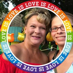 Meet your Posher, Carol